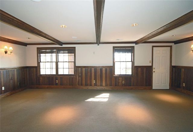 128 River Ridge Lane, Roswell, GA 30075