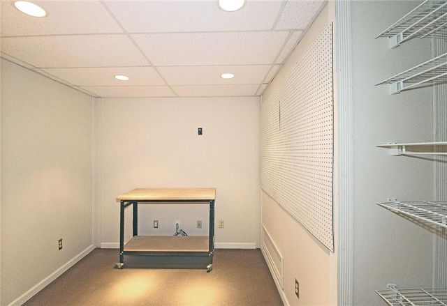 128 River Ridge Lane, Roswell, GA 30075