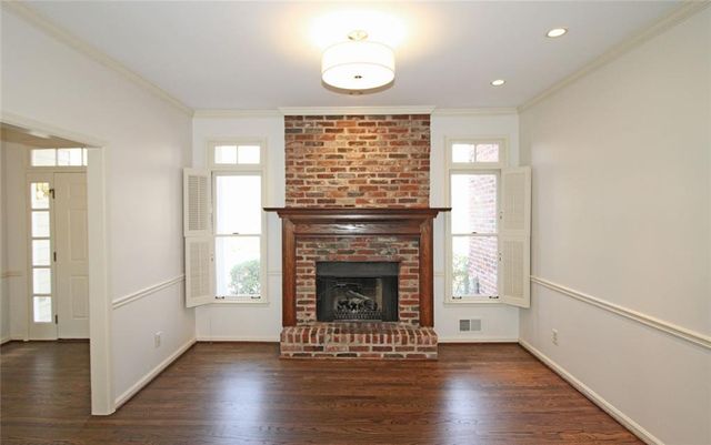 128 River Ridge Lane, Roswell, GA 30075