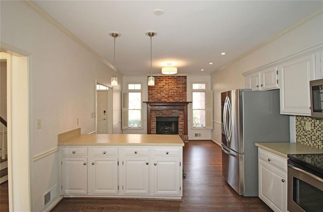 128 River Ridge Lane, Roswell, GA 30075