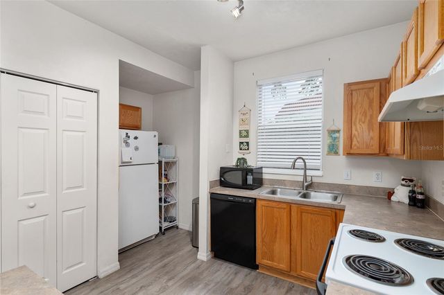 3960 SW 20TH AVENUE 1010, Gainesville, FL 32607
