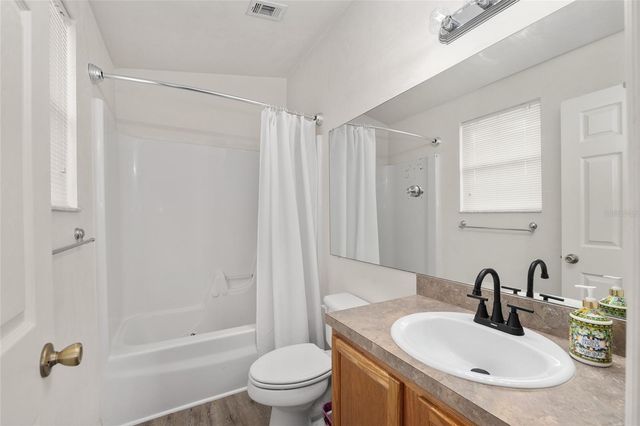 3960 SW 20TH AVENUE 1010, Gainesville, FL 32607