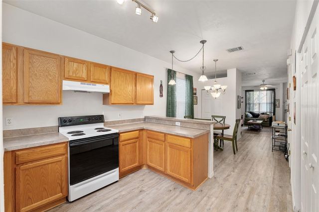 3960 SW 20TH AVENUE 1010, Gainesville, FL 32607