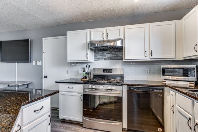 2809 Southridge Drive, Sachse, TX 75048