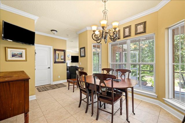 5 Plantation Oaks Drive, Mary Esther, FL 32569