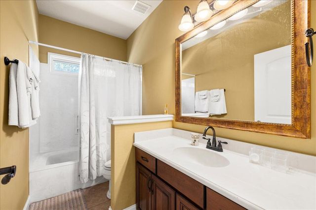 5 Plantation Oaks Drive, Mary Esther, FL 32569