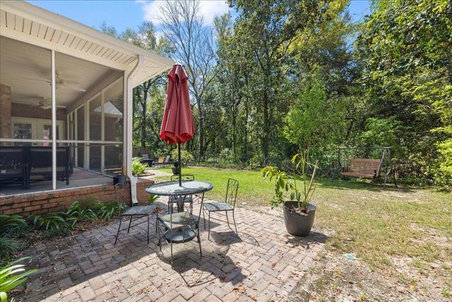 5 Plantation Oaks Drive, Mary Esther, FL 32569