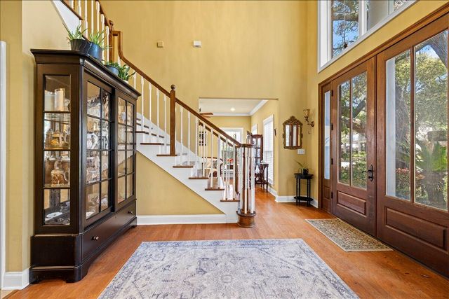 5 Plantation Oaks Drive, Mary Esther, FL 32569