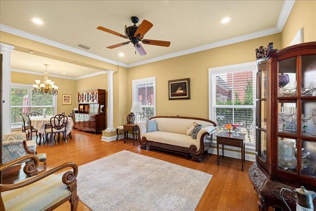 5 Plantation Oaks Drive, Mary Esther, FL 32569