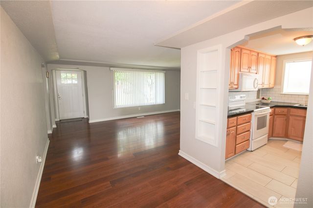 7014 S Fife Street, Tacoma, WA 98409