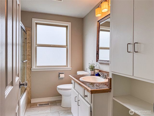 7014 S Fife Street, Tacoma, WA 98409