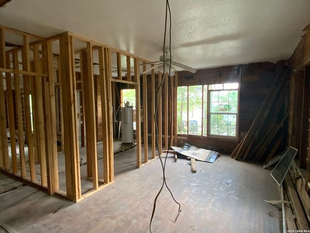 341&343 Avondale Ave, San Antonio, TX 78223