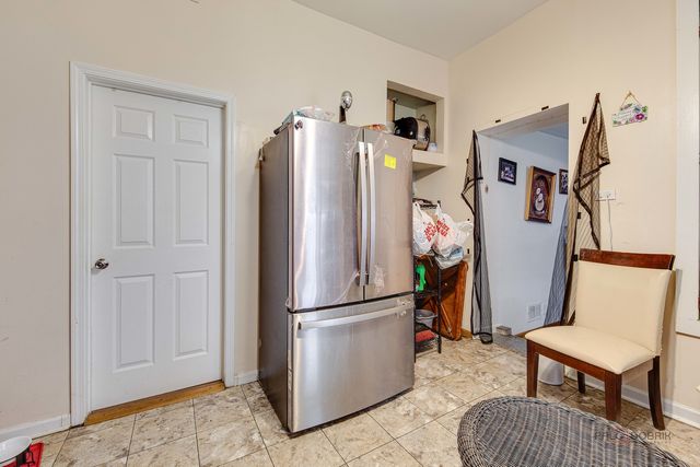 1408 N Central Park Avenue, Chicago, IL 60651
