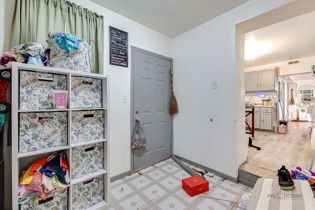 1408 N Central Park Avenue, Chicago, IL 60651