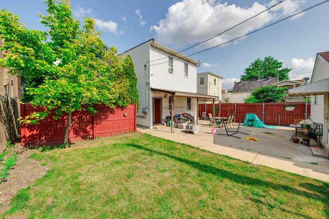 1408 N Central Park Avenue, Chicago, IL 60651