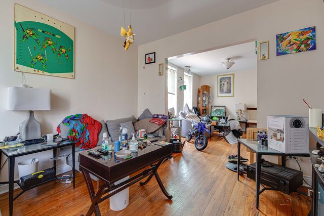 1408 N Central Park Avenue, Chicago, IL 60651