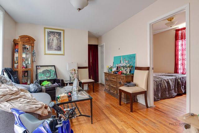 1408 N Central Park Avenue, Chicago, IL 60651