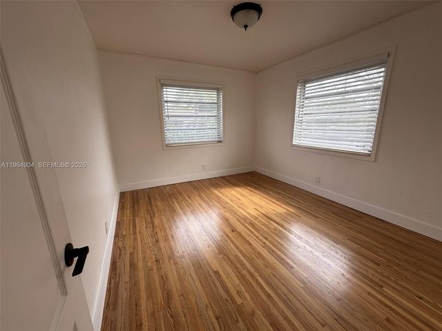 904 Wallace St, Coral Gables, FL 33134