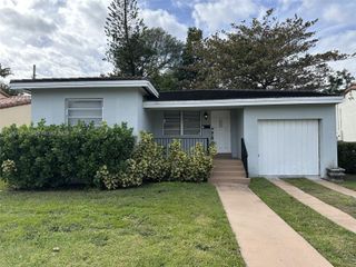 904 Wallace St, Coral Gables, FL 33134