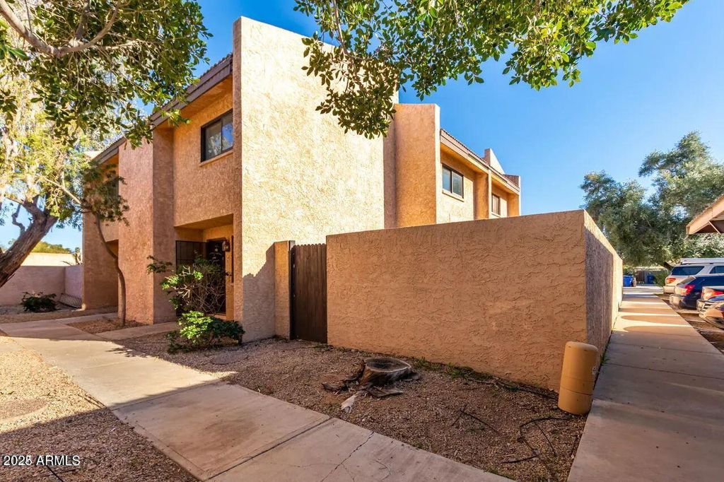 834 E FOUNTAIN Street 4, Mesa, AZ 85203