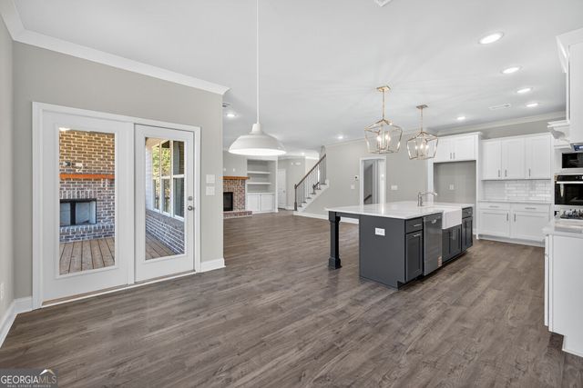 8845 jot em down Road, Gainesville, GA 30506