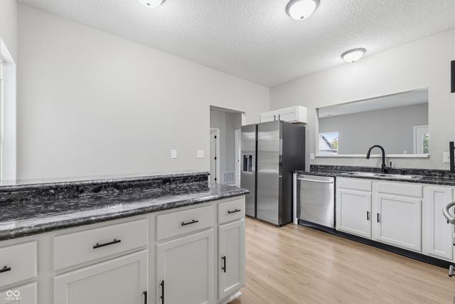 15454 Dusty Trail, Noblesville, IN 46060
