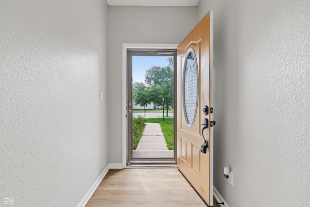 15454 Dusty Trail, Noblesville, IN 46060