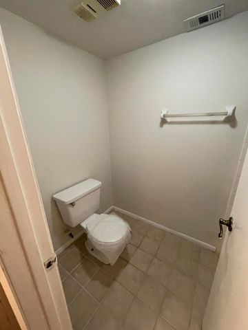 1550 SE Royal Green Circle P-203, Port St Lucie, FL 34952