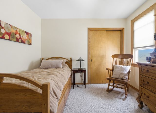 5320 N Lovejoy Avenue, Chicago, IL 60630