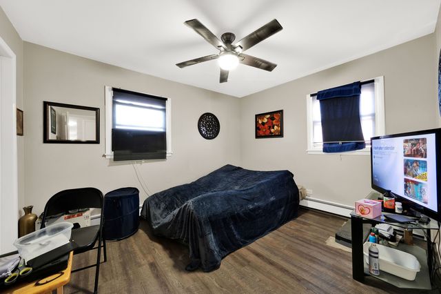 484 Shenstone Road, Riverside, IL 60546