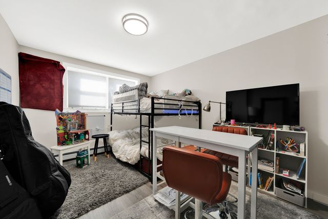 484 Shenstone Road, Riverside, IL 60546