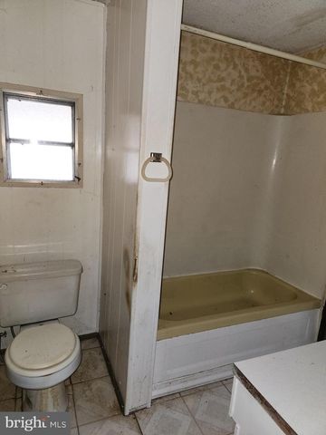 612 PARK HILL DR, Manheim, PA 17545