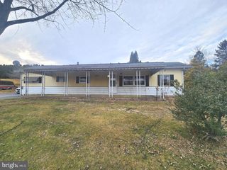 612 PARK HILL DR, Manheim, PA 17545