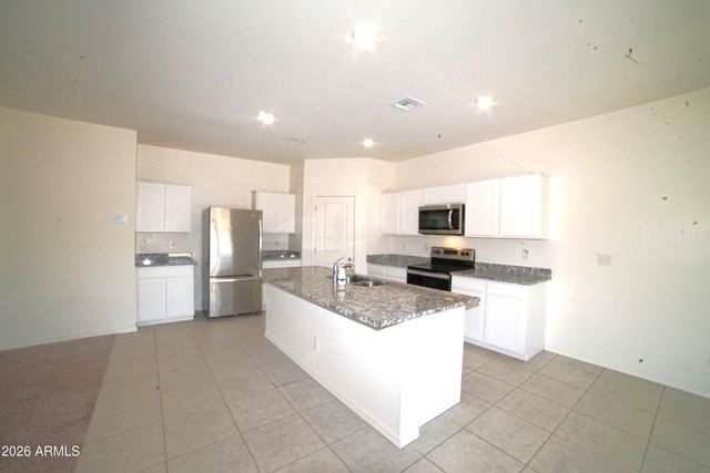 5882 E DEMETER Drive, Florence, AZ 85132