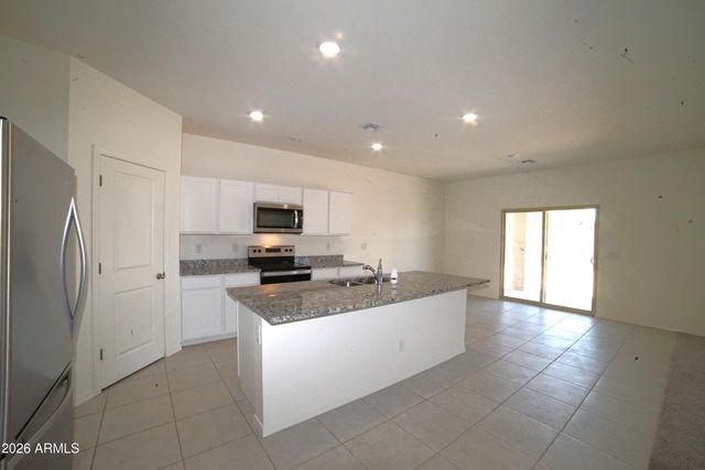 5882 E DEMETER Drive, Florence, AZ 85132