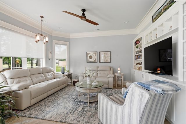 329 Shoreward Dr., Myrtle Beach, SC 29579