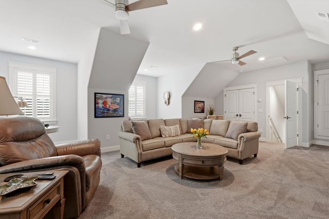 329 Shoreward Dr., Myrtle Beach, SC 29579