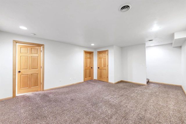 1968 TRENTON LANE, Suamico, WI 54313