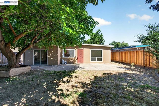 4380 Ladner St, Fremont, CA 94538