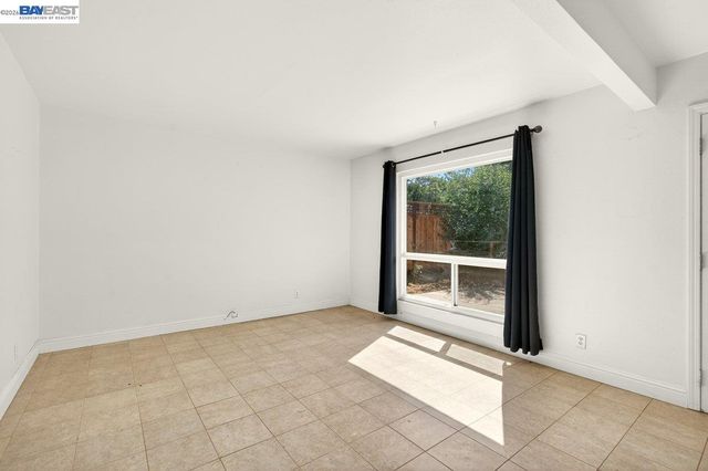 4380 Ladner St, Fremont, CA 94538