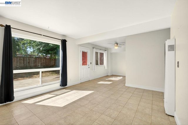 4380 Ladner St, Fremont, CA 94538