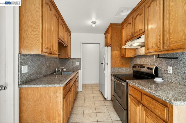 4380 Ladner St, Fremont, CA 94538