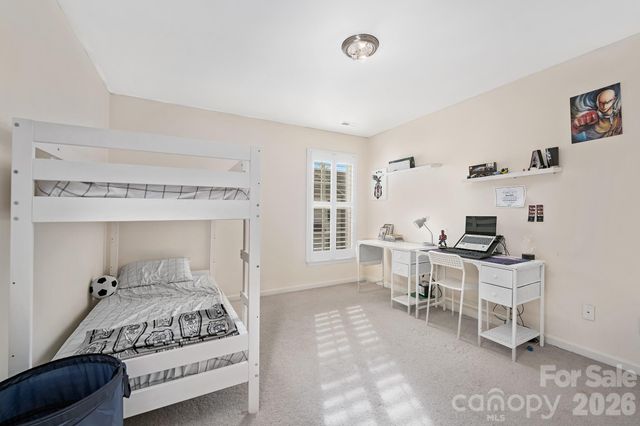 9805 Carson Whitley Avenue, Charlotte, NC 28277