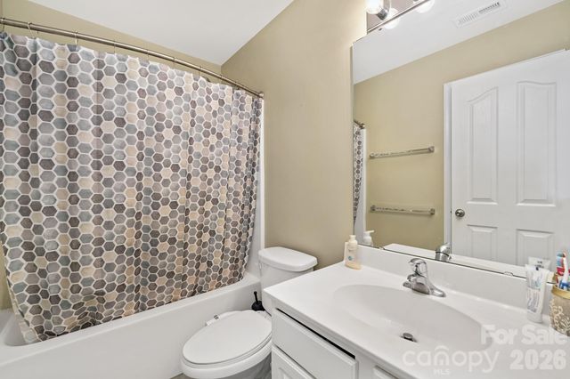 9805 Carson Whitley Avenue, Charlotte, NC 28277