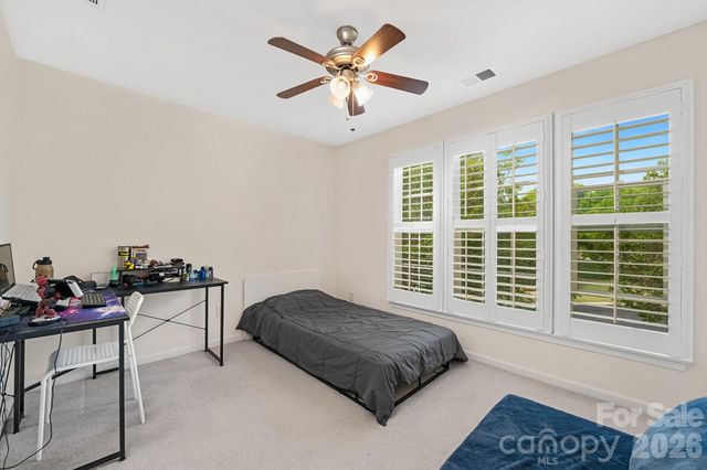 9805 Carson Whitley Avenue, Charlotte, NC 28277