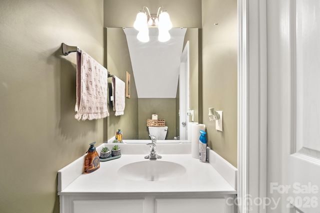 9805 Carson Whitley Avenue, Charlotte, NC 28277