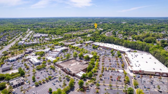 9805 Carson Whitley Avenue, Charlotte, NC 28277