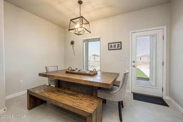 4649 Valentina Road, Las Cruces, NM 88012