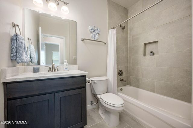 4649 Valentina Road, Las Cruces, NM 88012