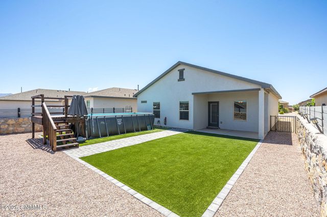 4649 Valentina Road, Las Cruces, NM 88012